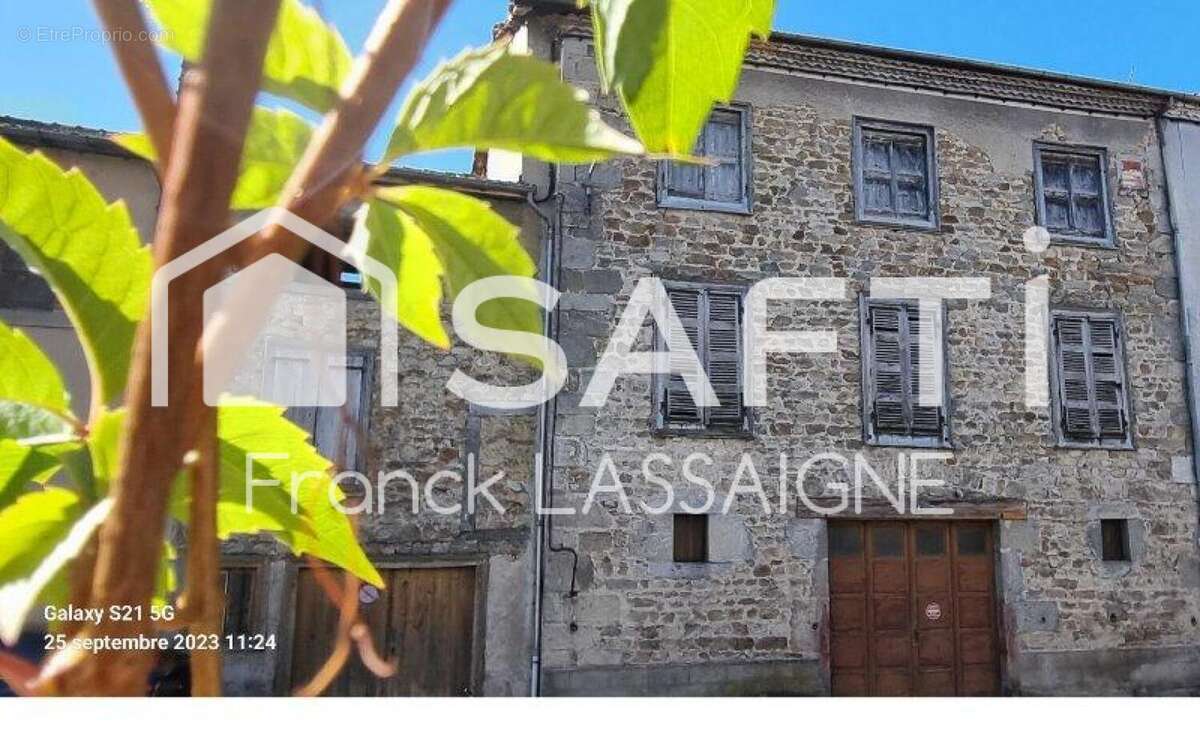 Photo 2 - Maison à AMBERT