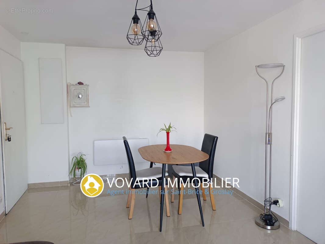 Appartement à SAINT-BRICE-SOUS-FORET