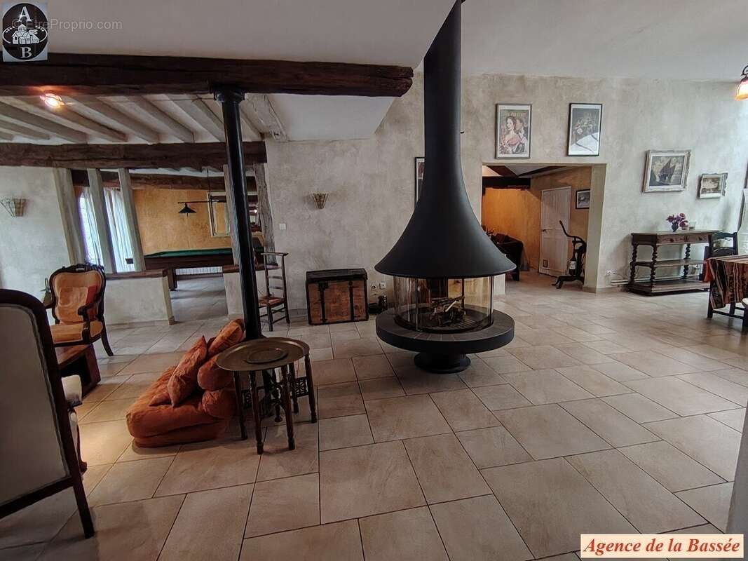 Maison à BRAY-SUR-SEINE