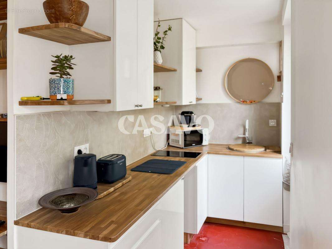 Appartement à PARIS-14E