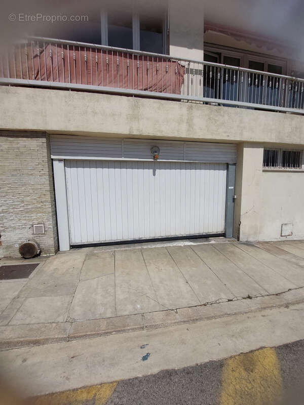 Parking à NICE