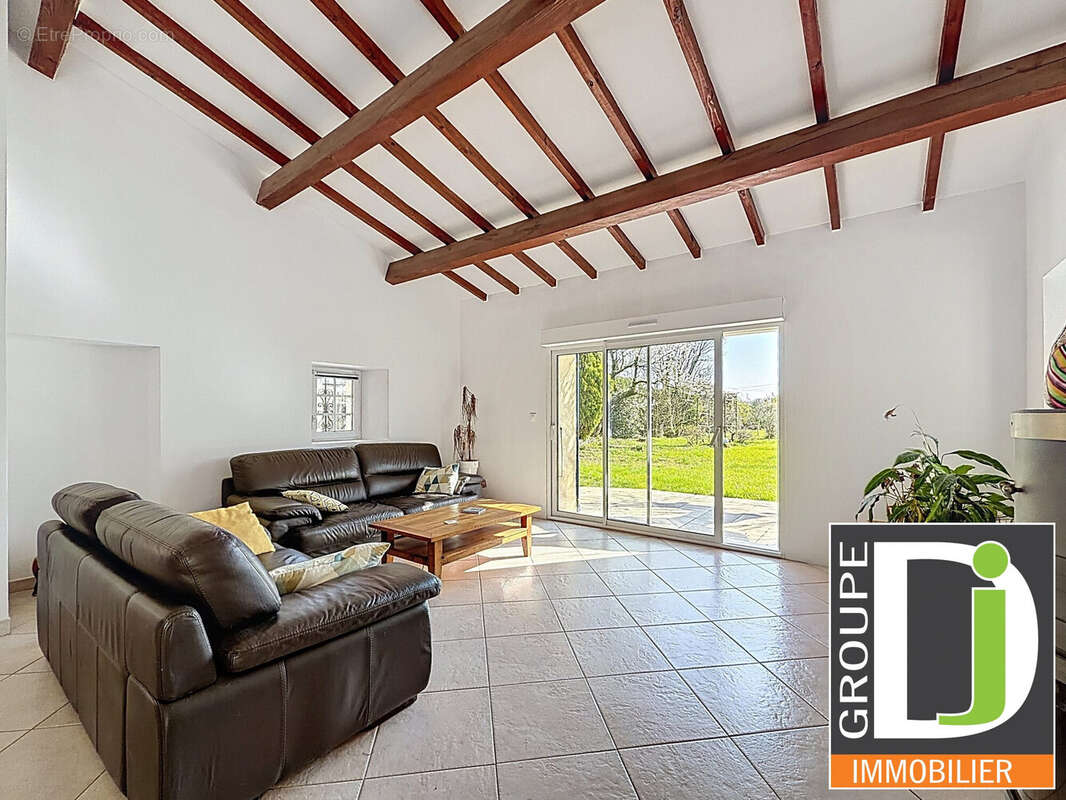 Maison à BEAUVALLON