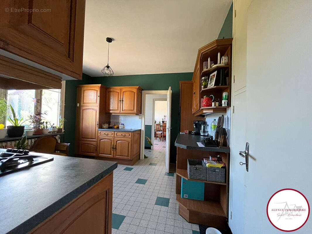 Maison à CHARENTON-DU-CHER