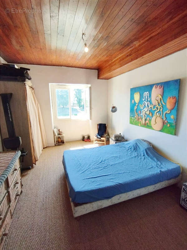 Maison à PORT-SAINTE-FOY-ET-PONCHAPT