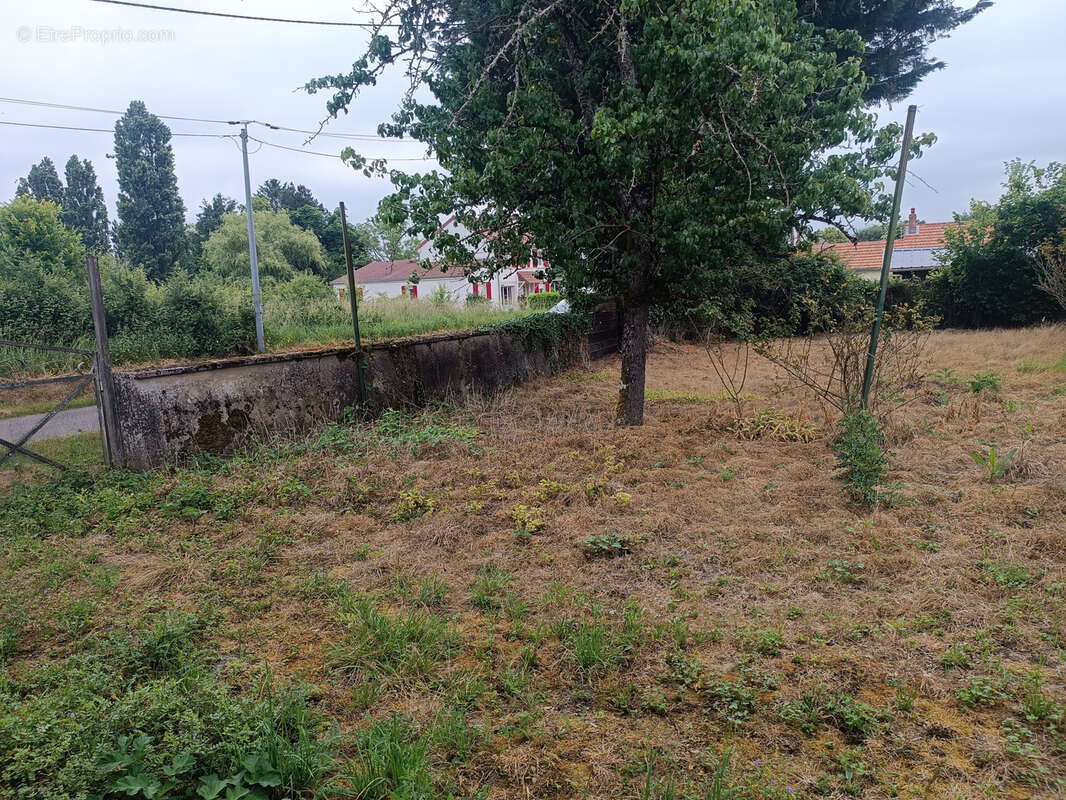 Maison à PRECY