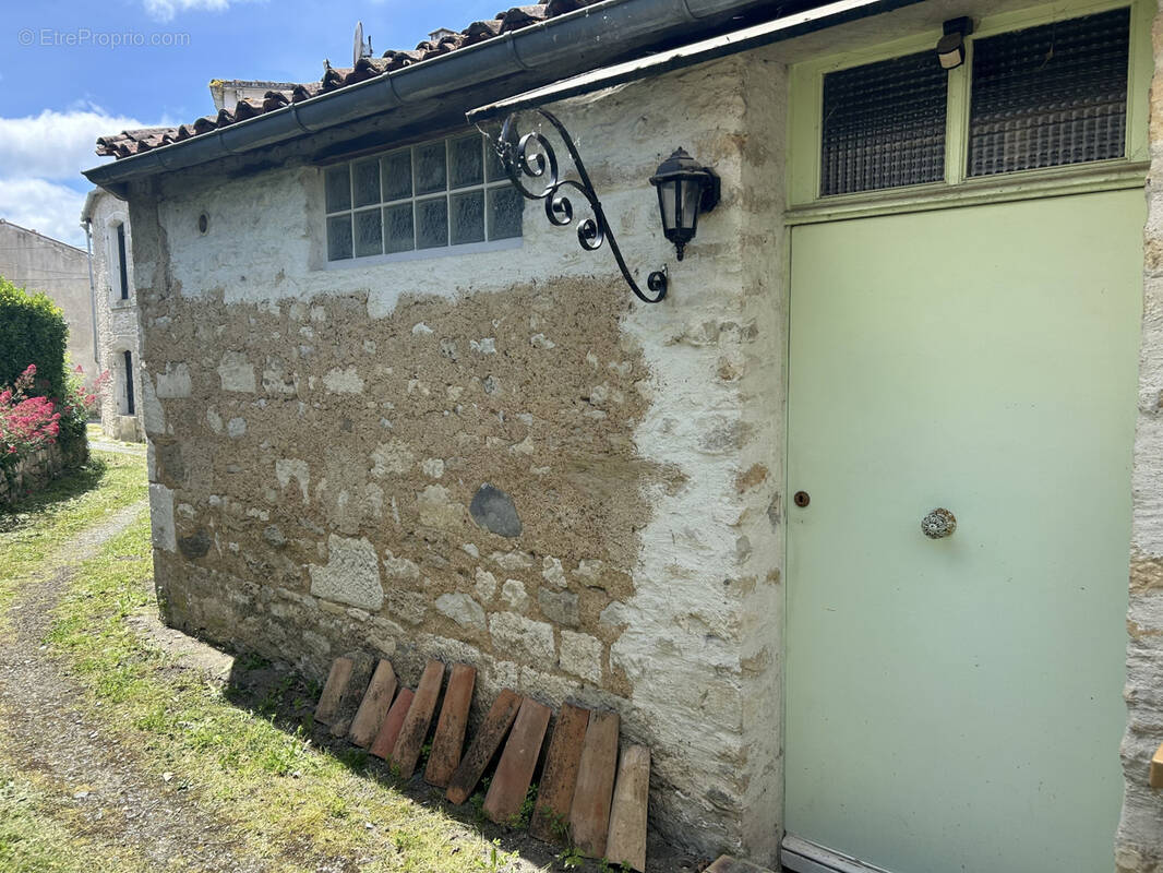 Maison à L&#039;ILE-D&#039;ELLE