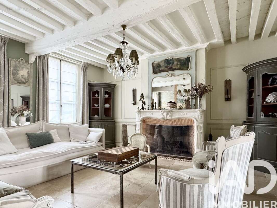 Photo 4 - Maison à COMPIEGNE