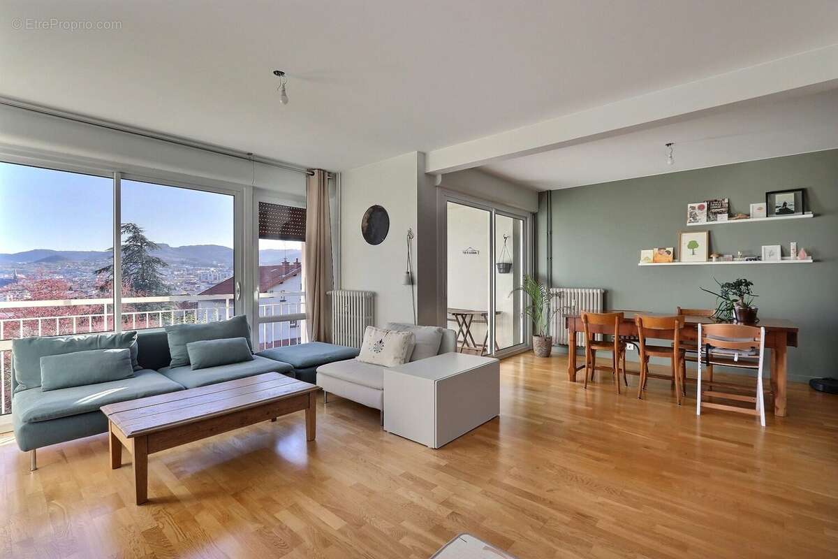 Appartement à CLERMONT-FERRAND