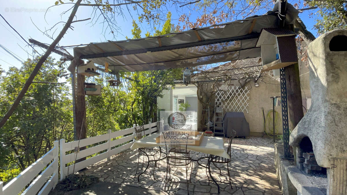 Maison à SAINT-PERAY