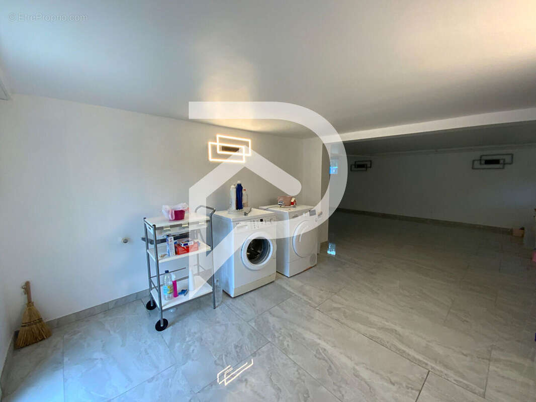 Maison à LEVIS-SAINT-NOM