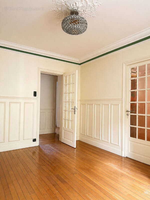 Appartement Paris 3 pièce(s) 55 m2 - photo 4