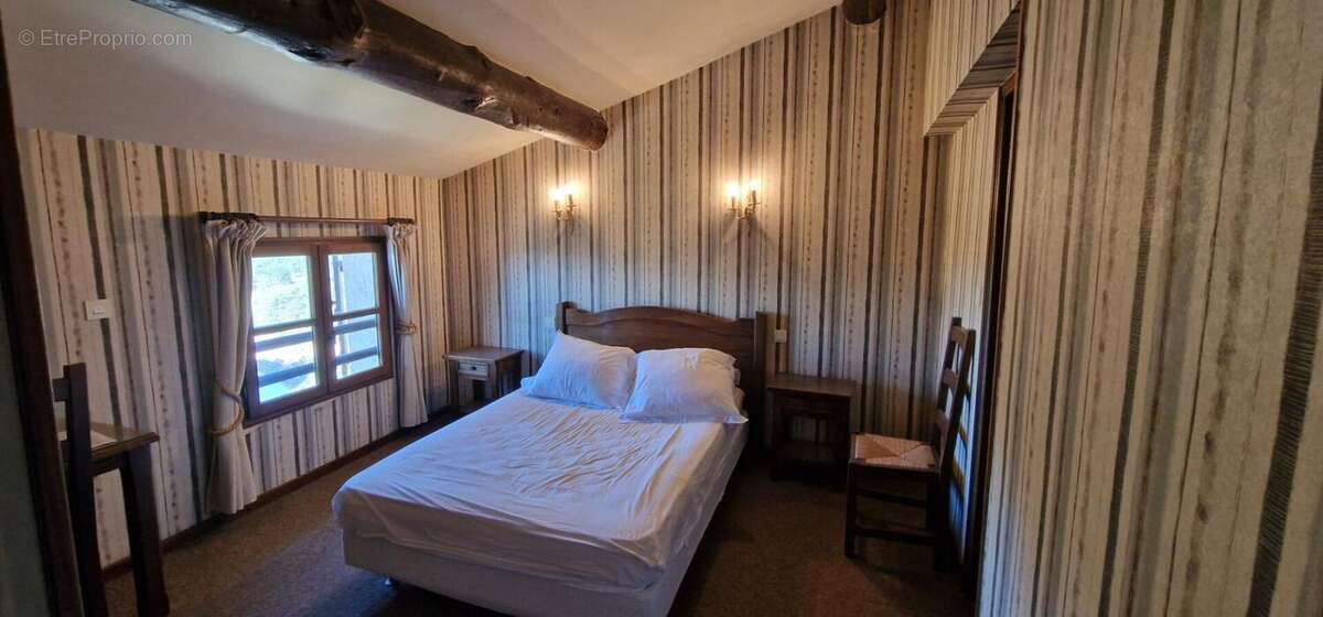 Maison à LE BARROUX