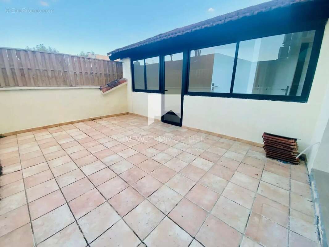 Appartement à HYERES