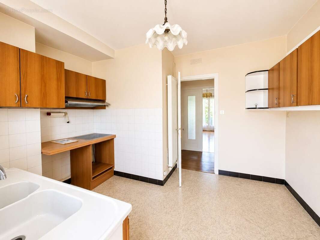 Appartement 89 m² à Chambery  - photo 6