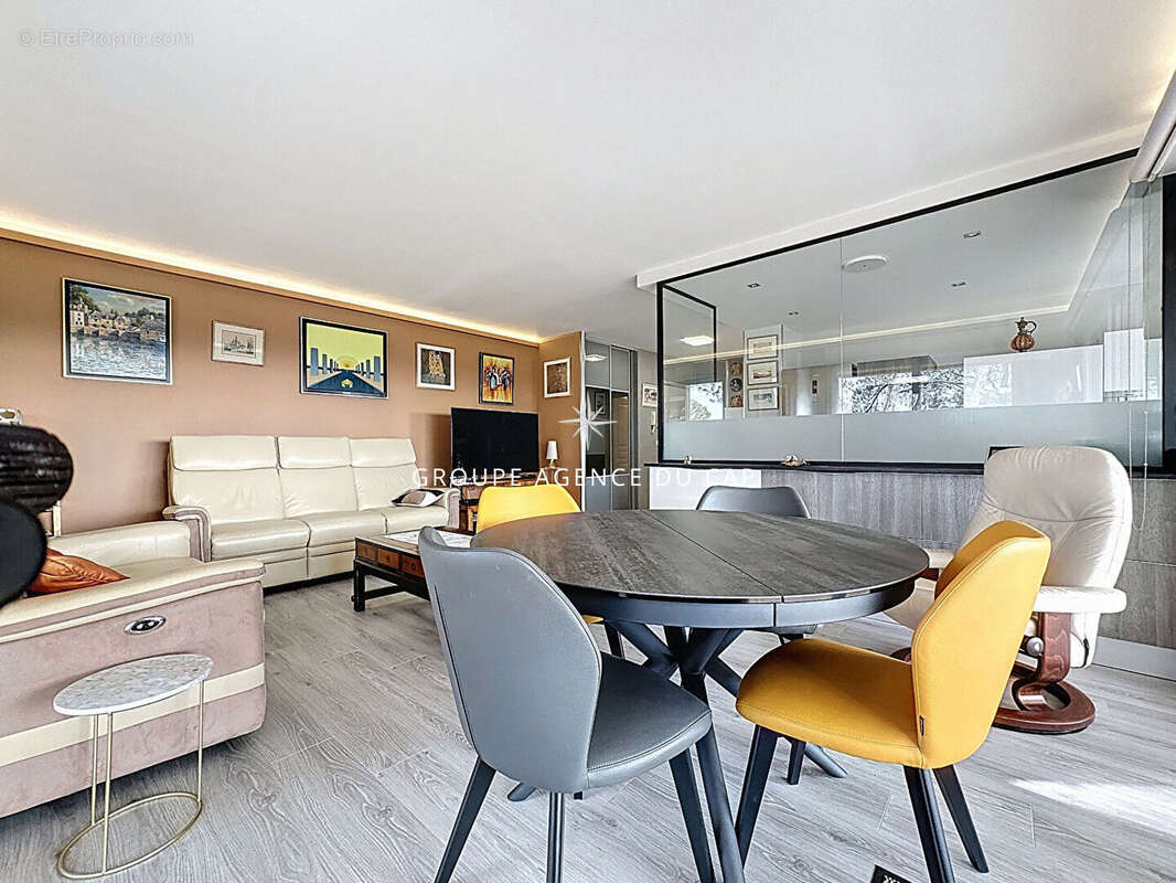 Appartement à SAINT-RAPHAEL