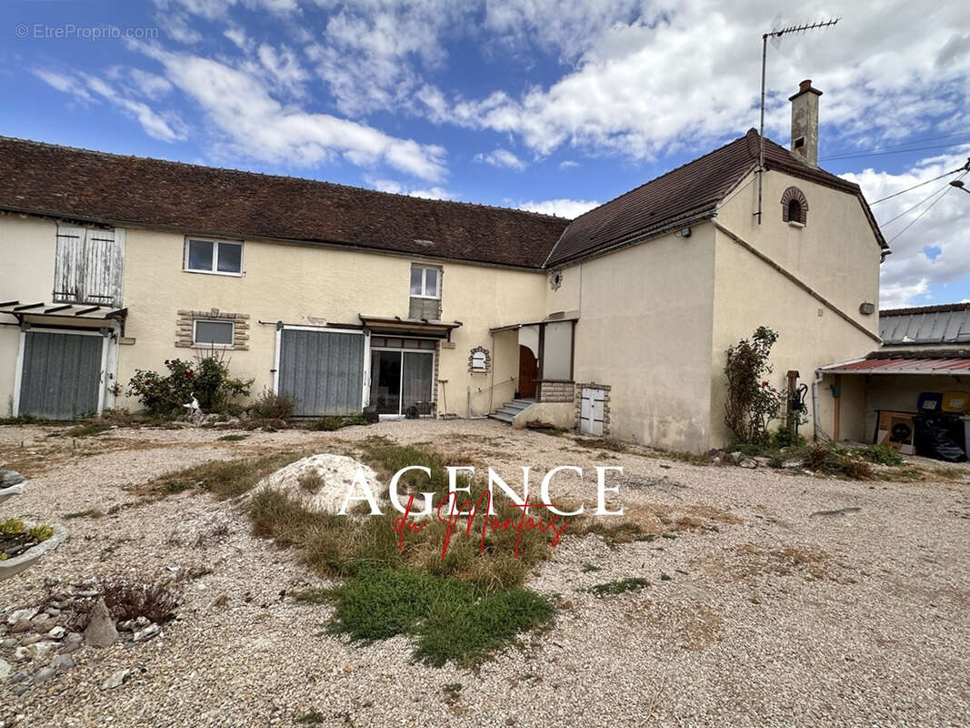 Maison à NOGENT-SUR-SEINE