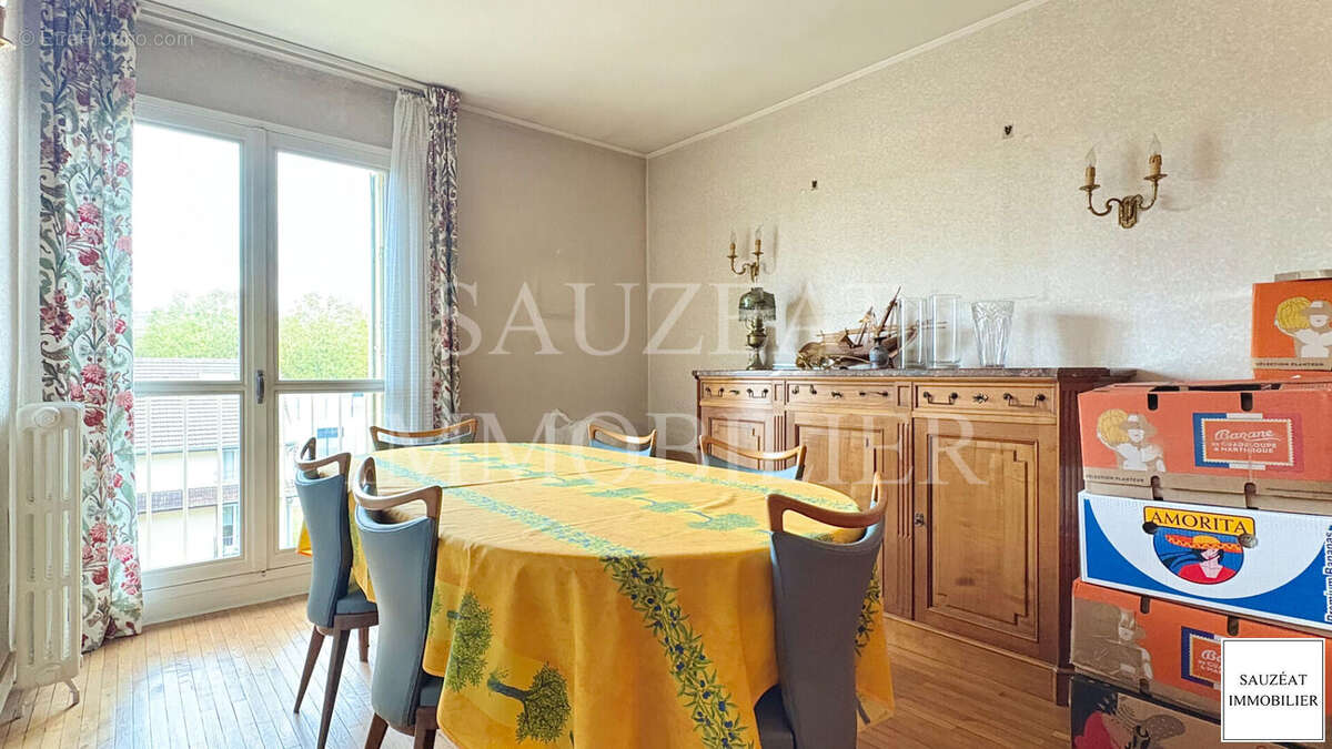 Appartement à MONTROUGE