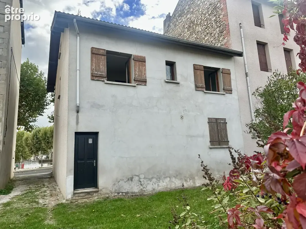 Maison de ville mitoyenne d'environ 85m2 avec terrain constructible - photo 10