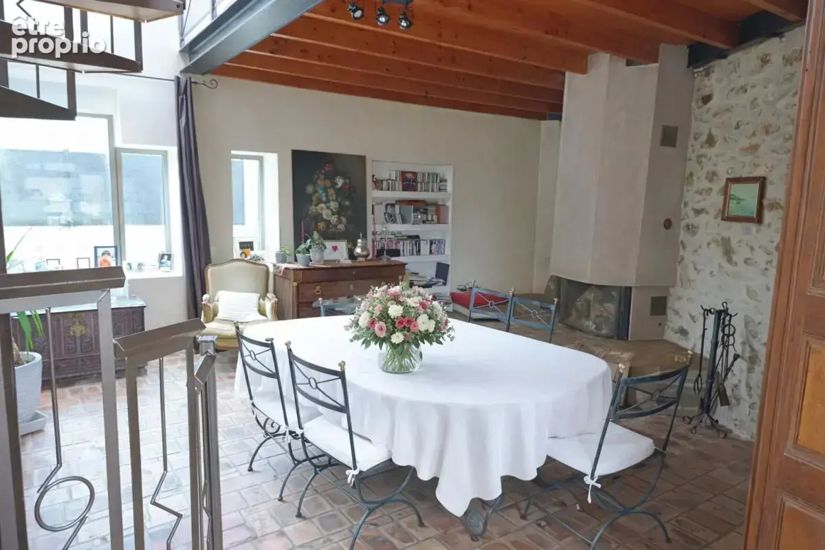 Maison  11 pièce(s) - photo 2