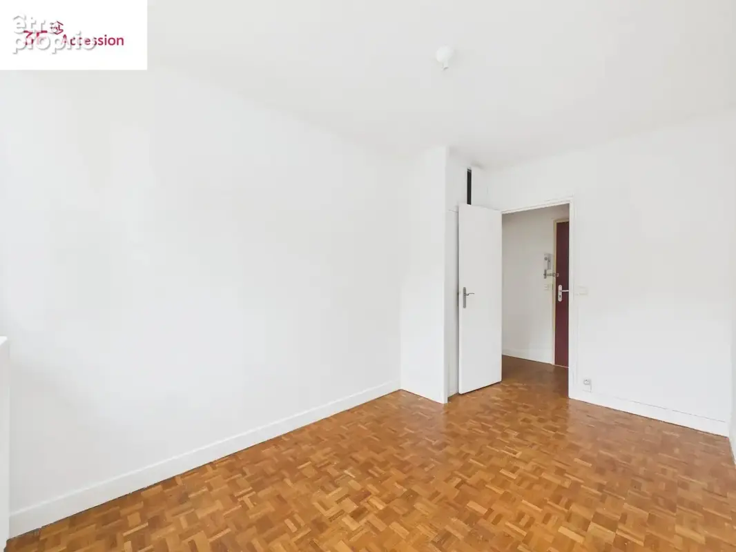  Appartement T3 de 54,6 m² avec cave et loggia – St-Cyr L’Ecole - photo 6