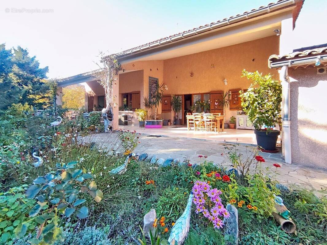 Photo 1 - Maison à MEYRAS