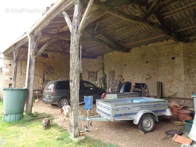 Ferme traditionnelle en pierre et maison d'hôtes sur son propre terrain - photo 14