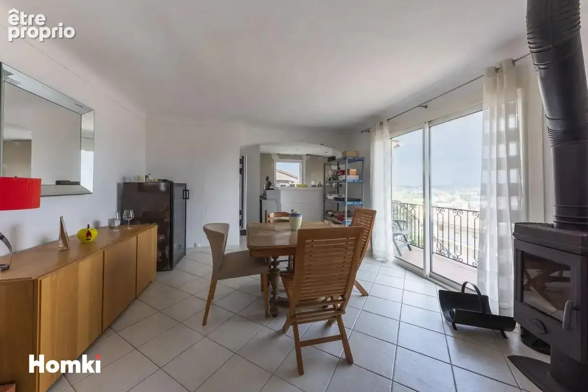 Maison/Villa T3 de 71 m² à Saint-Raphaël 83700 - photo 2