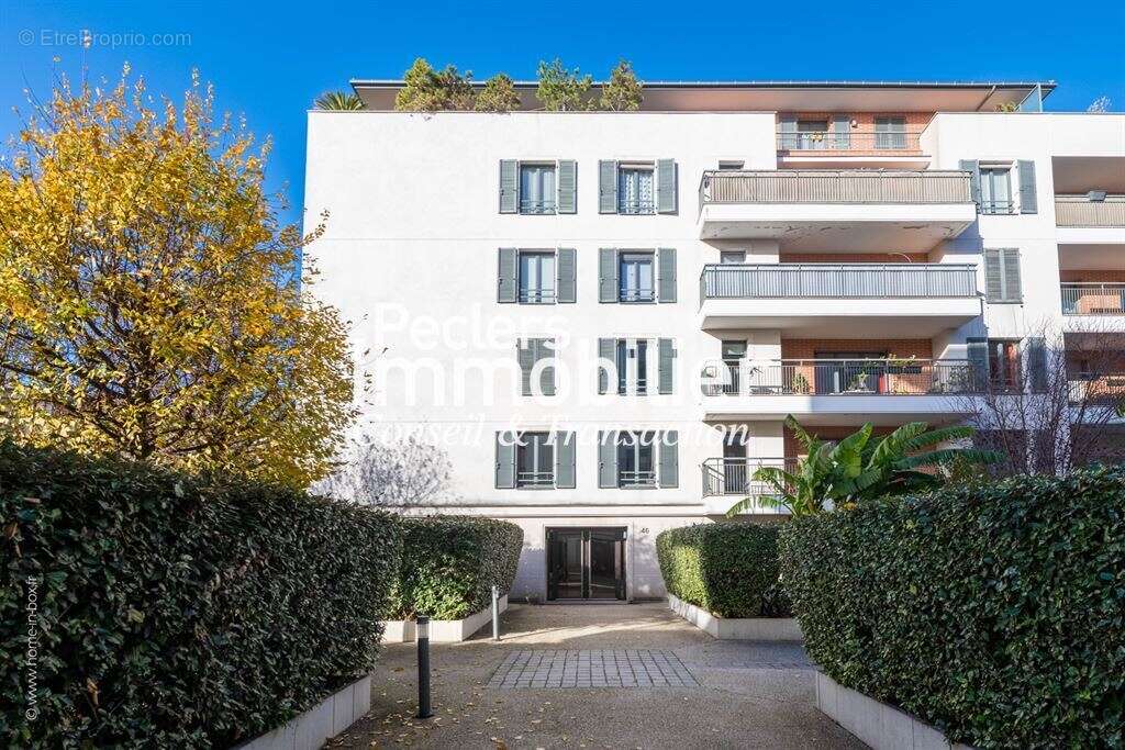 Appartement à RUEIL-MALMAISON