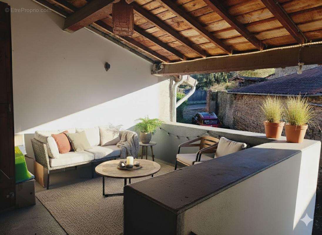 Maison à SAINT-PIERRE-LA-PALUD