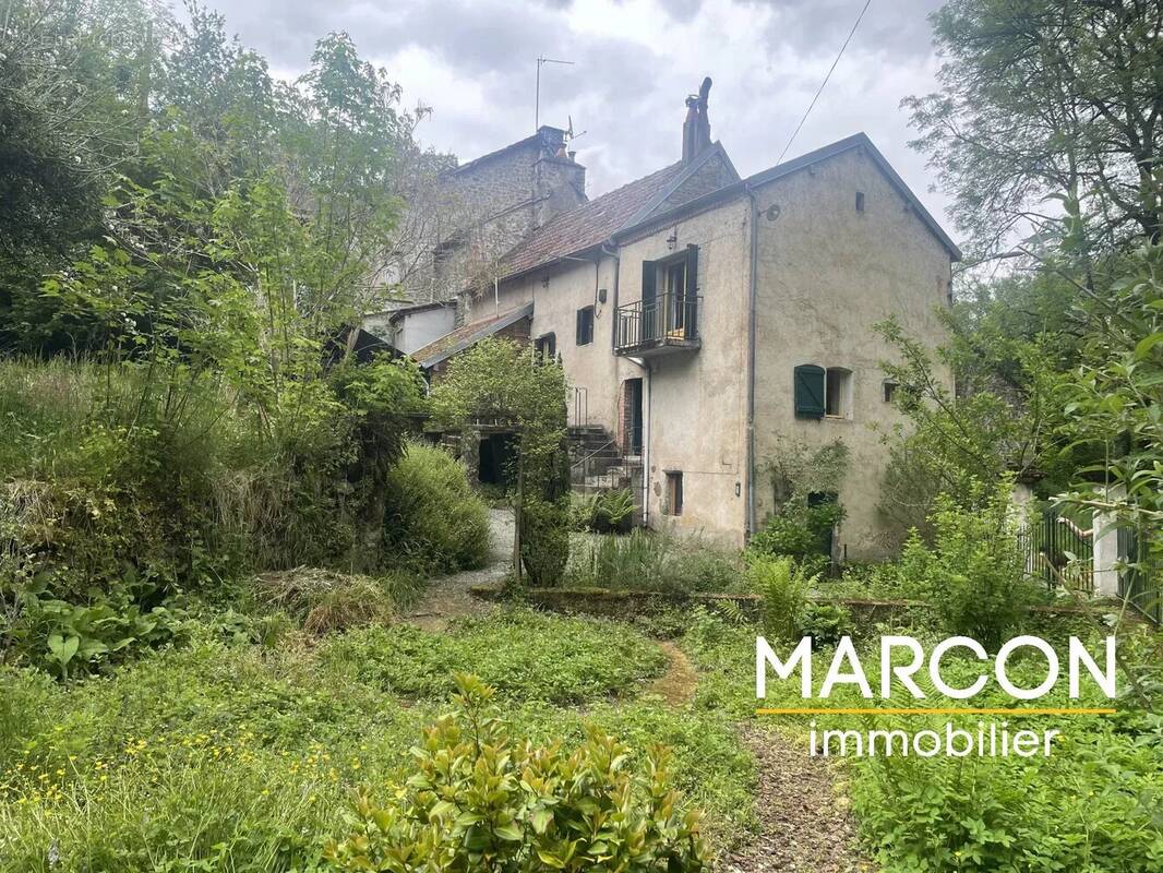 Maison à AUBUSSON