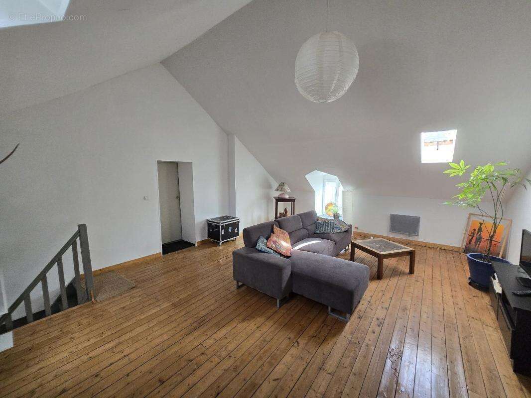 Maison à ARGENTON-SUR-CREUSE