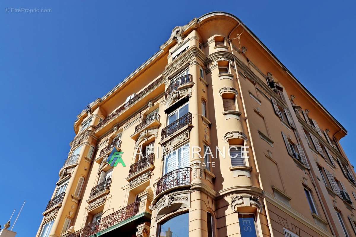 Appartement à BEAUSOLEIL