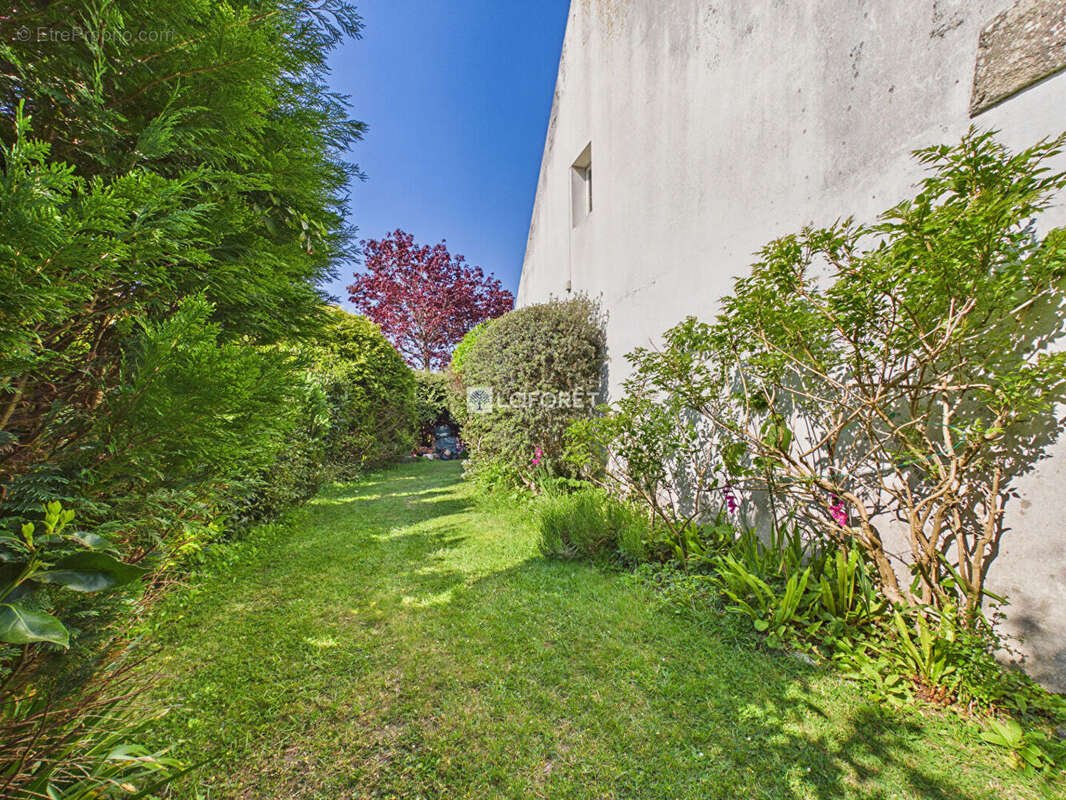Maison à PONT-L'ABBE