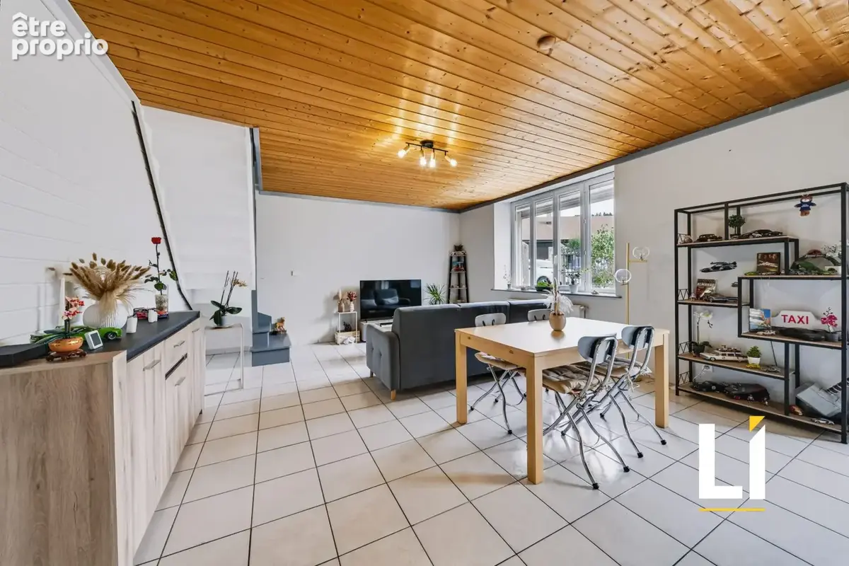 Appartement 3 pièces 93 m² à vendre à Ferrieres-Le-Lac (25470) - photo 5