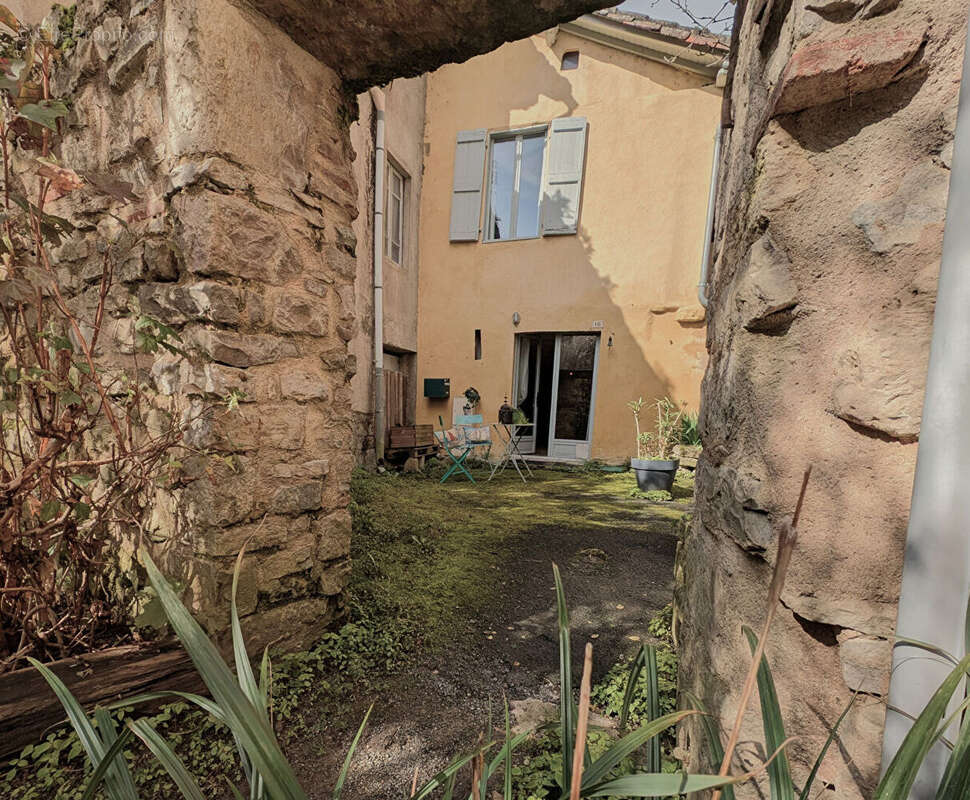 Maison à SAINT-ANTONIN-NOBLE-VAL