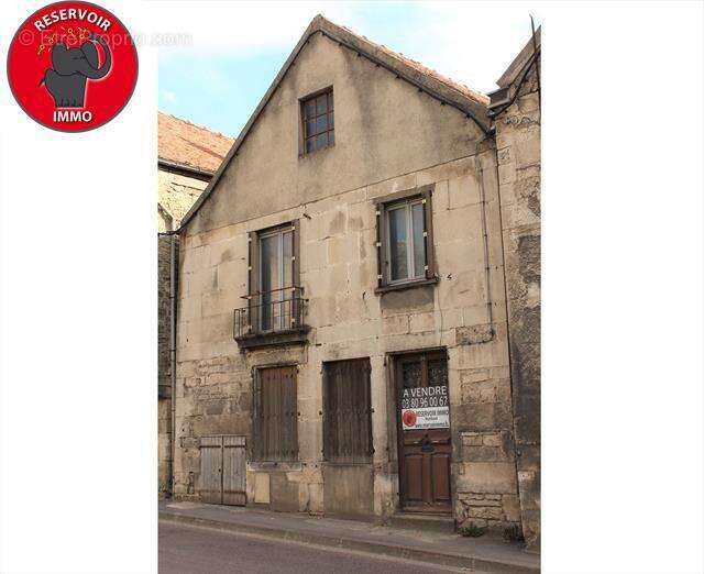 Maison à MONTBARD