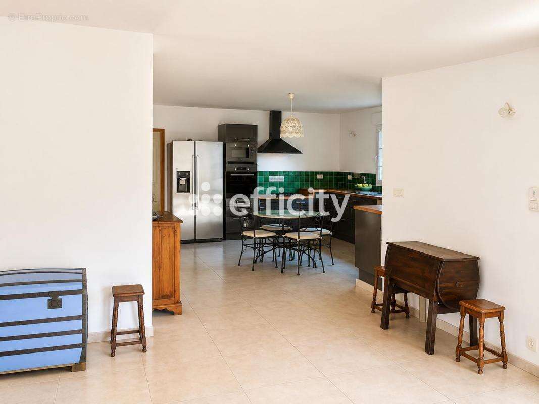Maison 134 m² à Meschers-Sur-Gironde  - photo 6