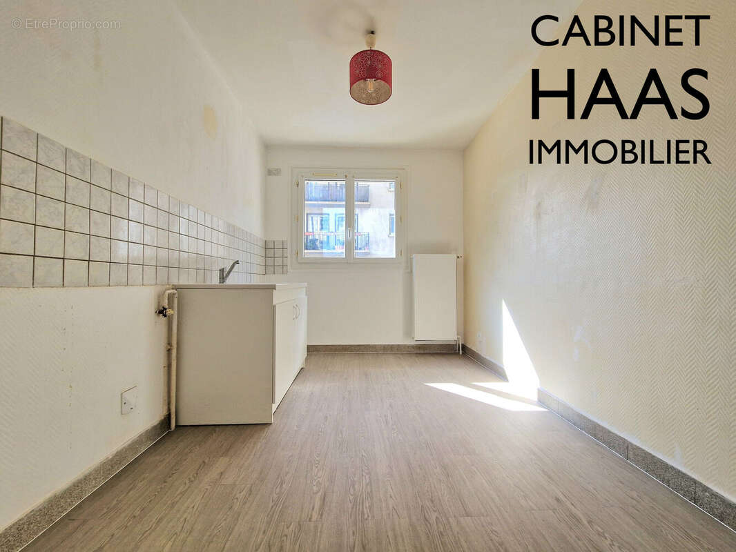 Cuisine - Appartement à IVRY-SUR-SEINE