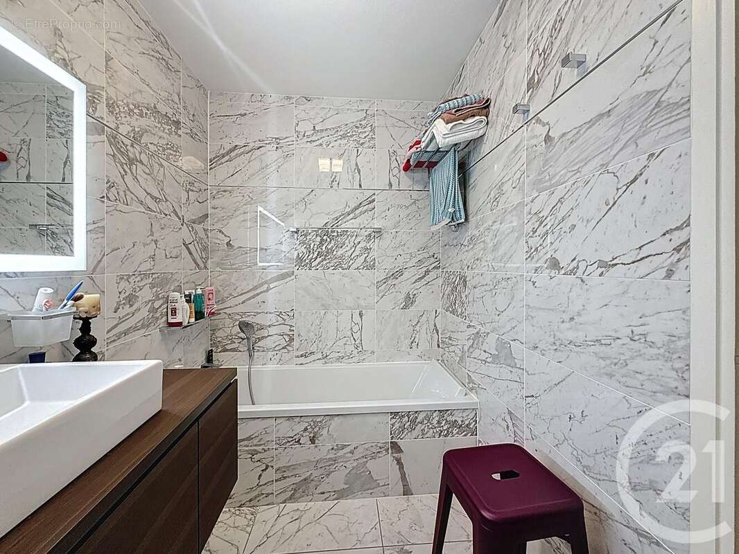 Appartement à LYON-7E