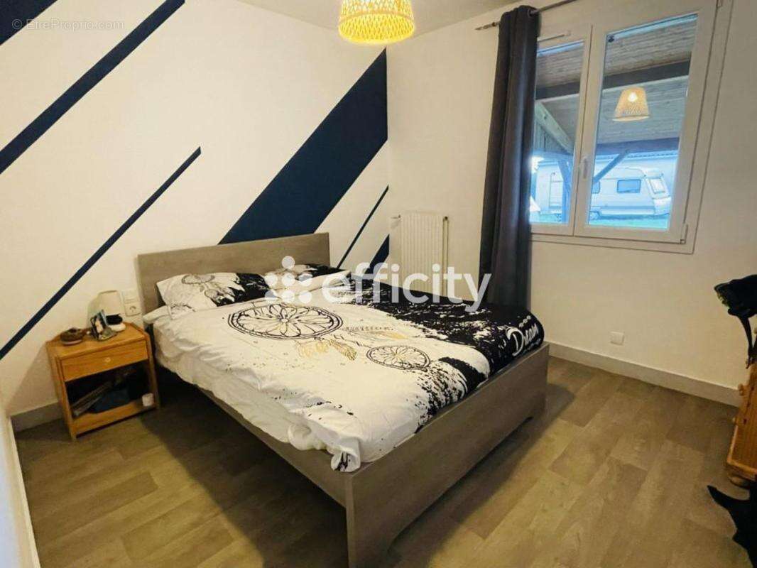 Maison à LA FERTE-BERNARD