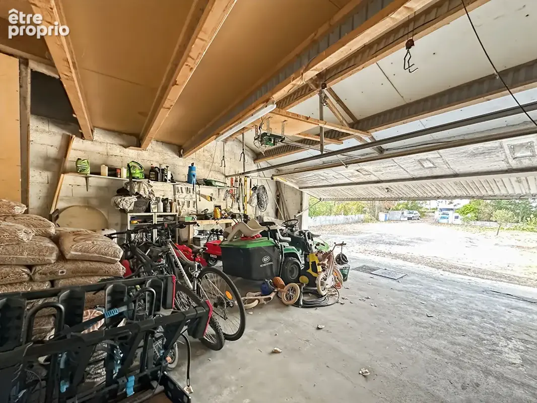Maison rénovée de 126m² + 60m² de garage sur 1900m² de terrain - photo 12