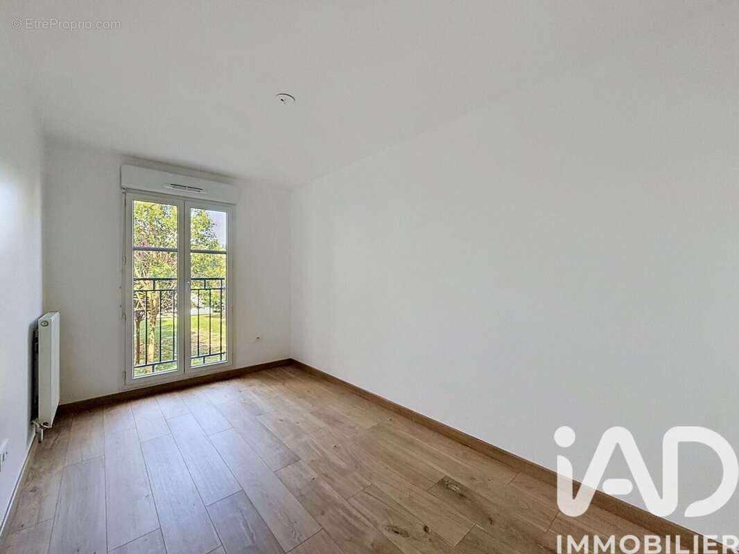 Appartement 69 m² à Franconville  - photo 5