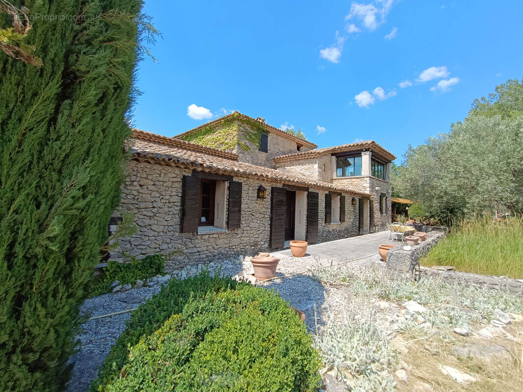 Maison à REILHANETTE