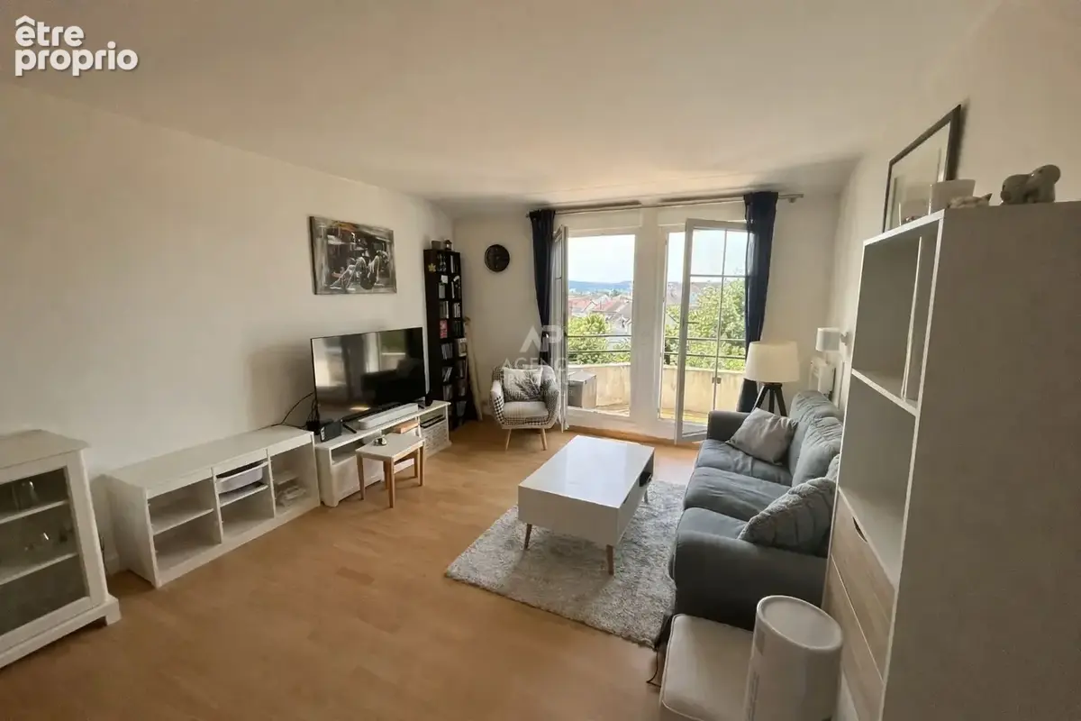 Appartement Carrières Sous Poissy 3 pièce(s) 64m² - photo 2