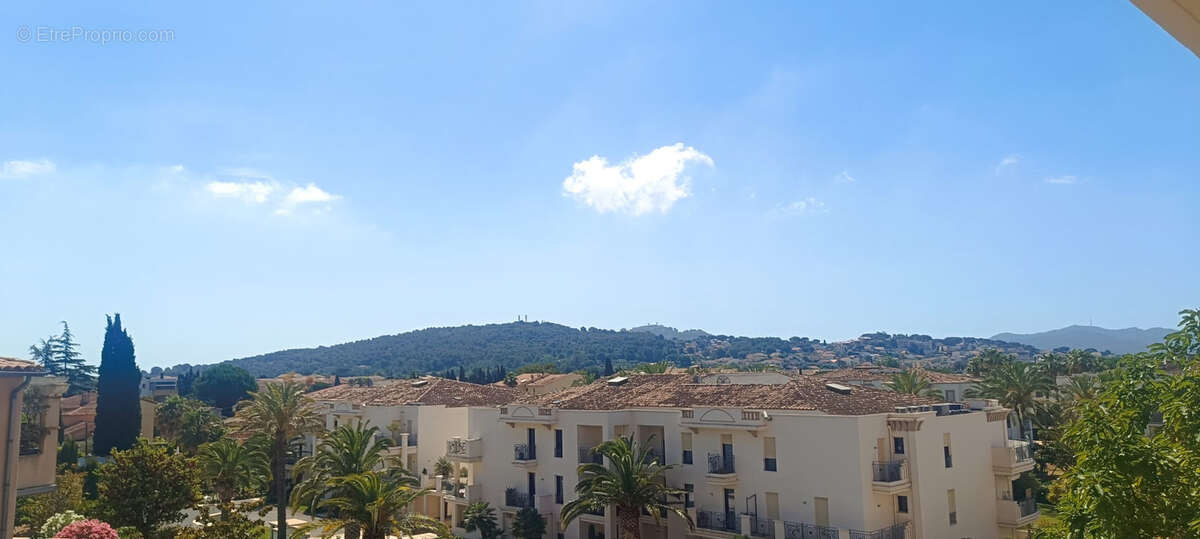 Appartement à SANARY-SUR-MER