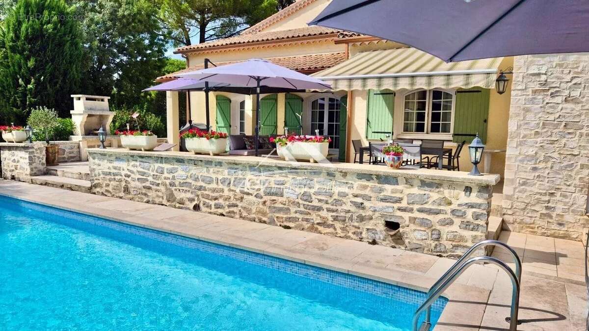 Maison à SAINT-PRIVAT-DES-VIEUX