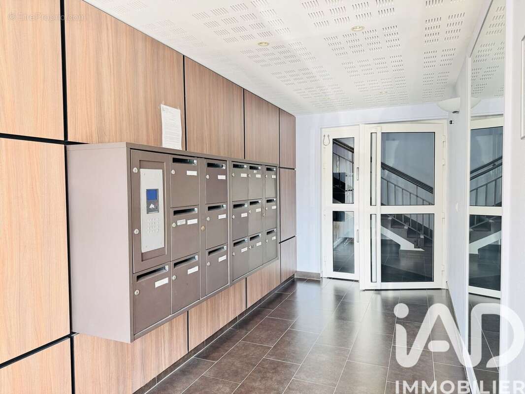 Photo 3 - Appartement à COUBERT