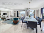 Appartement à MANDELIEU-LA-NAPOULE