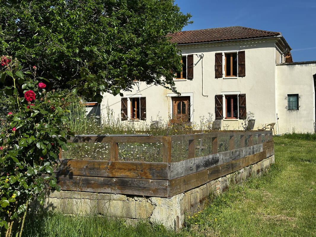Maison à L'ISLE-EN-DODON