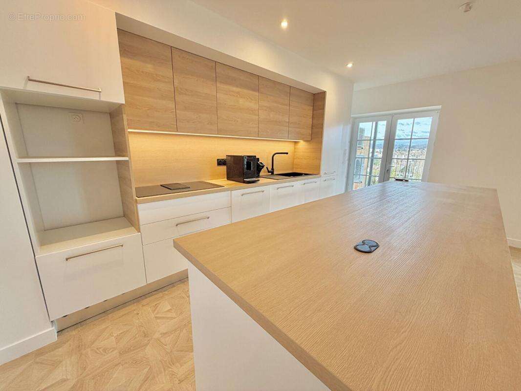 Appartement à CAHORS